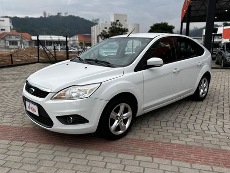 Ford Focus 1.6 S/SE/SE Plus Flex 8V/16V  5p