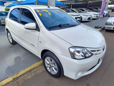 Toyota ETIOS XS 1.5 Flex 16V 5p Aut.