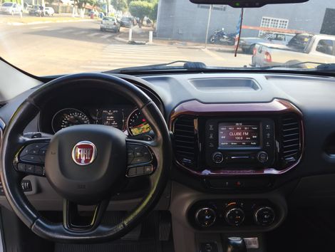 Fiat Toro Freedom 1.8 16V Flex Aut.