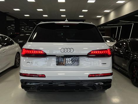 Audi Q7 S-Line 3.0 V6 TFSI Quattro Tiptronic