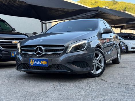 Mercedes Classe A 200 1.6 TB 16V Urban 156cv Aut.