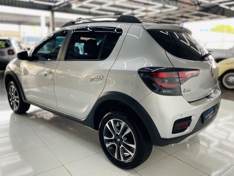 Renault STEPWAY Iconic Flex 1.6 16V Aut.