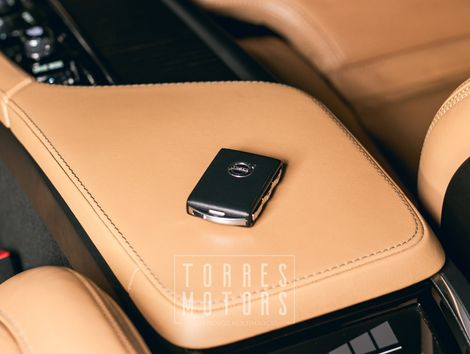 Volvo XC 90 T-8 HÍBRIDO INSCRIPT 2.0 5p