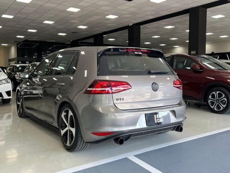 VolksWagen Golf GTi 2.0 TSI 220cv Aut.