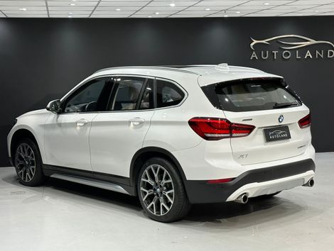 BMW X1 SDRIVE 20i X-Line 2.0 TB Active Flex