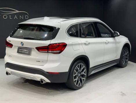 BMW X1 SDRIVE 20i X-Line 2.0 TB Active Flex