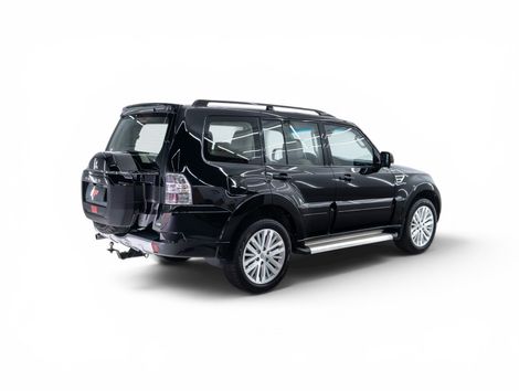 Mitsubishi Pajero HPE Full 3.2 4x4 T.I.Dies. 5p Aut