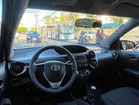 Toyota ETIOS X Sedan 1.5 Flex 16V 4p Mec.