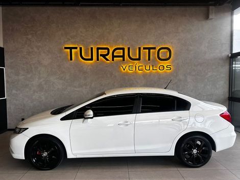 Honda Civic Sedan LXR 2.0 Flexone 16V Aut. 4p