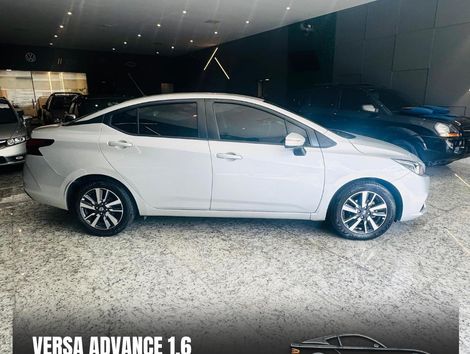 NISSAN Versa 1.6 Advance CVT