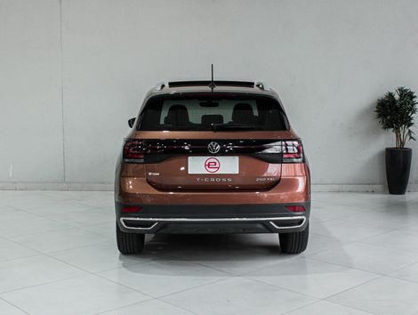 VolksWagen T-Cross Highline 1.4 TSI Flex 16V 5p Aut
