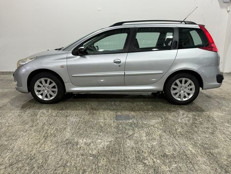 Peugeot 207 SW XR 1.4 Flex 8V 5p