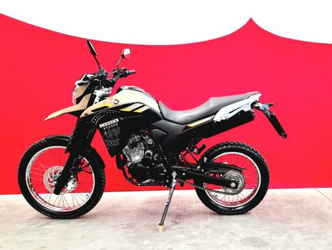 YAMAHA 250 LANDER