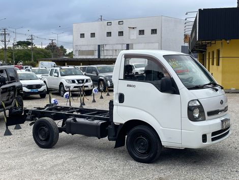 Kia Motors Bongo K-2500 2.5 4x2 TB Diesel