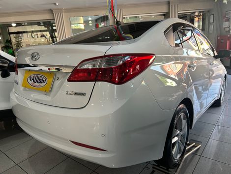 Hyundai HB20S Premium 1.6 Flex 16V Mec. 4p