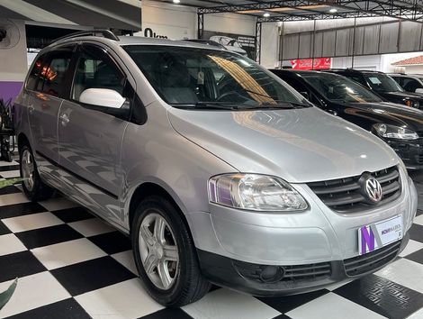 VolksWagen SPACEFOX 1.6/ 1.6 Trend Total Flex 8V 5p