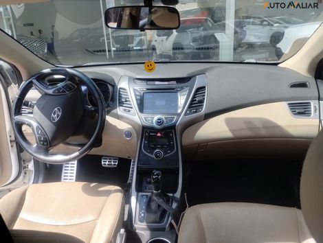 Hyundai Elantra GLS 2.0 16V Flex Aut.