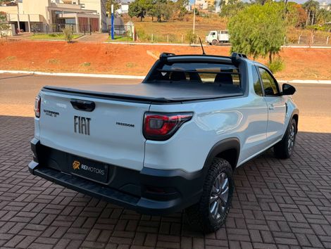 Fiat Strada Freedom 1.3 Flex 8V  CS Plus