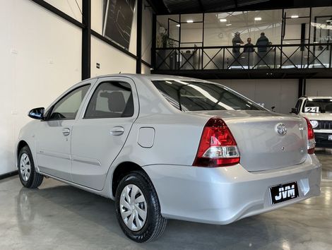 Toyota ETIOS X Sedan 1.5 Flex 16V 4p Aut.