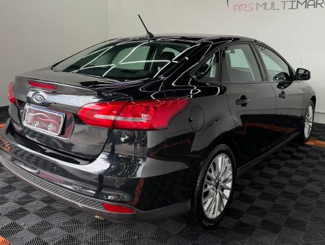 Ford Focus 2.0 16V/SE/SE Plus Flex 5p Aut.