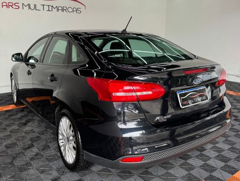 Ford Focus 2.0 16V/SE/SE Plus Flex 5p Aut.