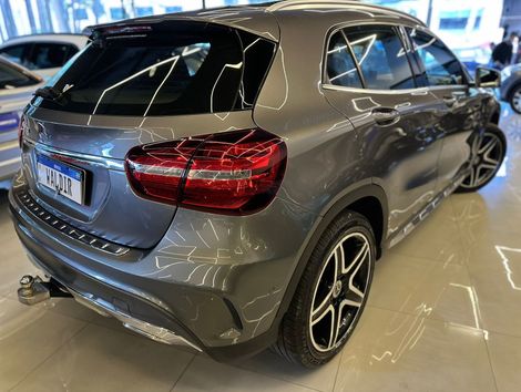 Mercedes GLA 250 Sport 2.0 TB 16V 4x2  211cv Aut.