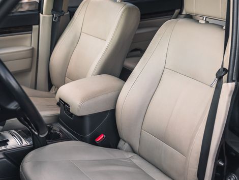 Mitsubishi Pajero HPE Full 3.2 4x4 T.I.Dies. 5p Aut