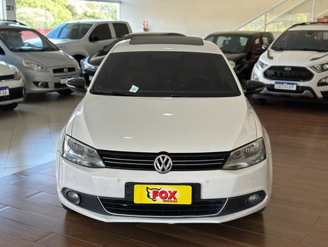 VolksWagen JETTA Comfortline 2.0 T.Flex 8V 4p Tipt.