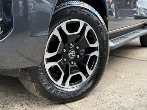 Toyota Hilux CD SRX 4x4 2.8 TDI 16V Diesel Aut.