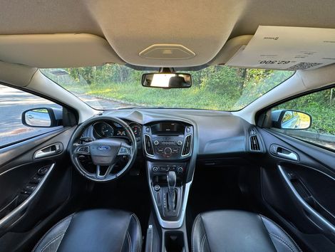 Ford Focus 2.0 16V/SE/SE Plus Flex 5p Aut.