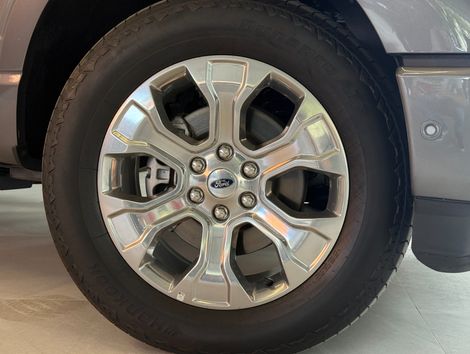 Ford F-150 Platinum 4x4 5.0 V8