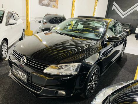VolksWagen JETTA Highline 2.0 TSI 16V 4p Tiptronic