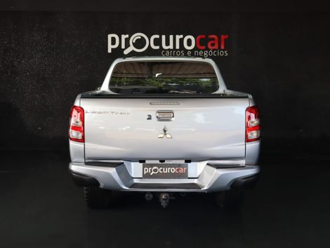 Mitsubishi L200 Triton Sport HPE-S 2.4 CD Dies. Aut