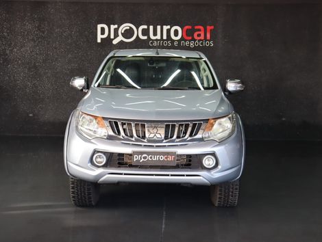 Mitsubishi L200 Triton Sport HPE-S 2.4 CD Dies. Aut