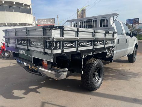 Ford F-250 XLT 3.9 4x4 CD TB Diesel