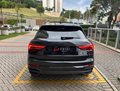 Audi Q3 Perf. Black.Plus 2.0 TFSI Tip. Quat.