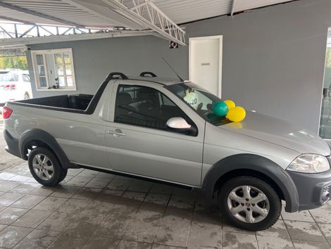 Fiat Strada Freedom 1.4 Flex 8V CS