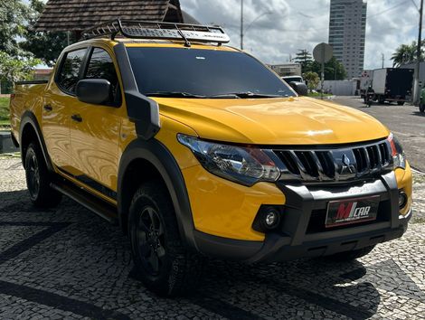 Mitsubishi L200 Triton Savana GLS 2.4 4x4 Die. Aut.