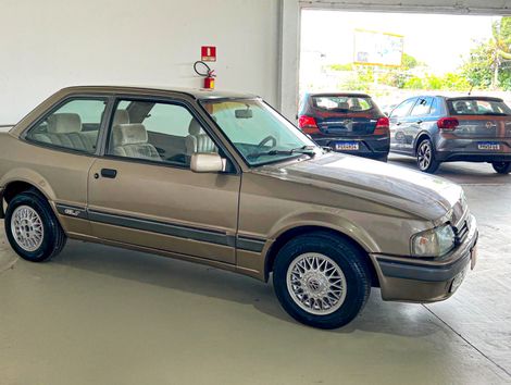 VolksWagen Apolo GLS/ Vip 1.8