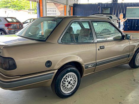 VolksWagen Apolo GLS/ Vip 1.8
