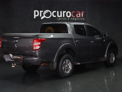 Mitsubishi L200 Triton Sport HPE-S 2.4 CD Dies. Aut