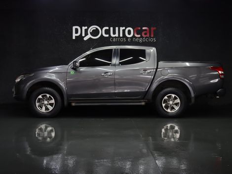Mitsubishi L200 Triton Sport HPE-S 2.4 CD Dies. Aut