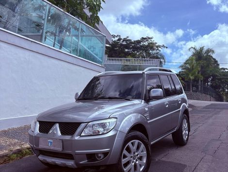 Mitsubishi Pajero TR4 2.0 Flex 16V 4X2 Aut.