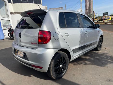 VolksWagen Fox Rock in Rio 1.6 Mi Total Flex 8V 5p