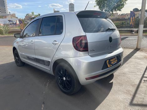 VolksWagen Fox Rock in Rio 1.6 Mi Total Flex 8V 5p
