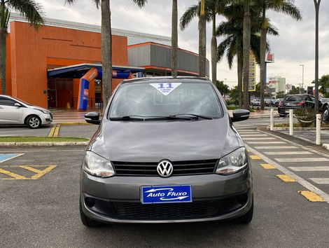 VolksWagen Fox 1.6 Mi Total Flex 8V 5p