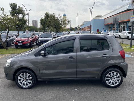 VolksWagen Fox 1.6 Mi Total Flex 8V 5p