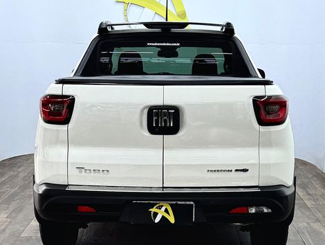 Fiat Toro Opening Ed. Plus 1.8 16V Flex Aut.