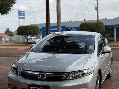 Honda Civic Sedan LXR 2.0 Flexone 16V Aut. 4p