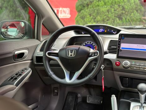 Honda Civic Sedan LXS 1.8/1.8 Flex 16V Aut. 4p